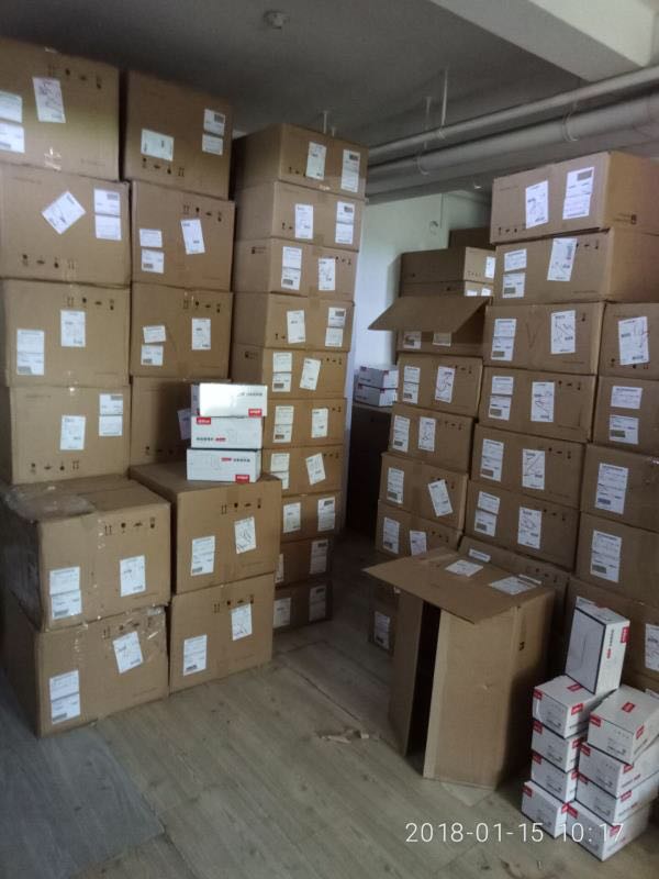 成都依洛安防倉(cāng)庫(kù)